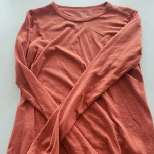 Long sleeve ladies top